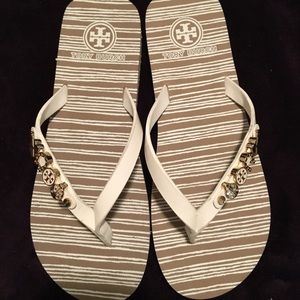 Tory Burch Kiley flip flops